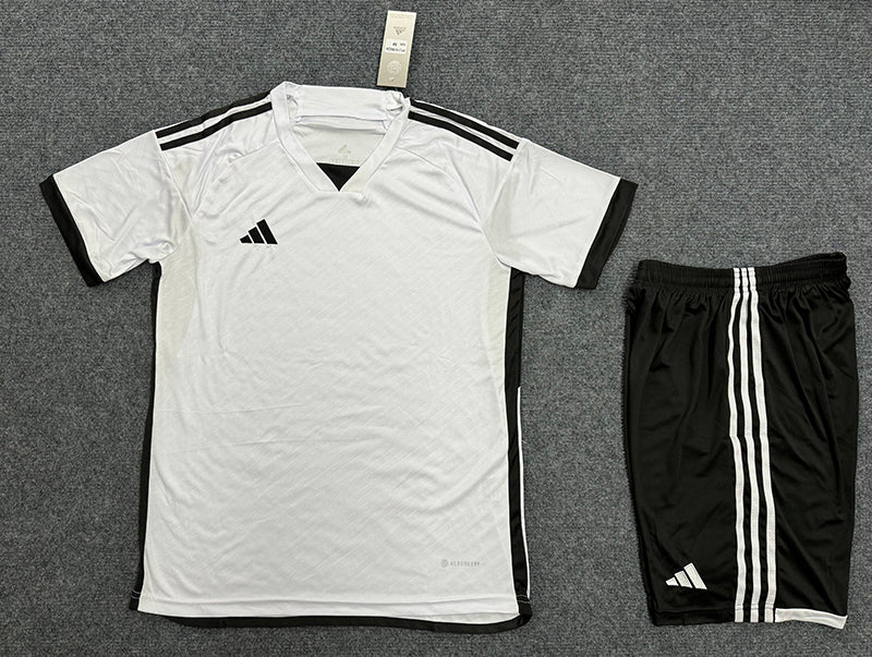 Conjunto Treino Adidas Own The Run - AEROREADY